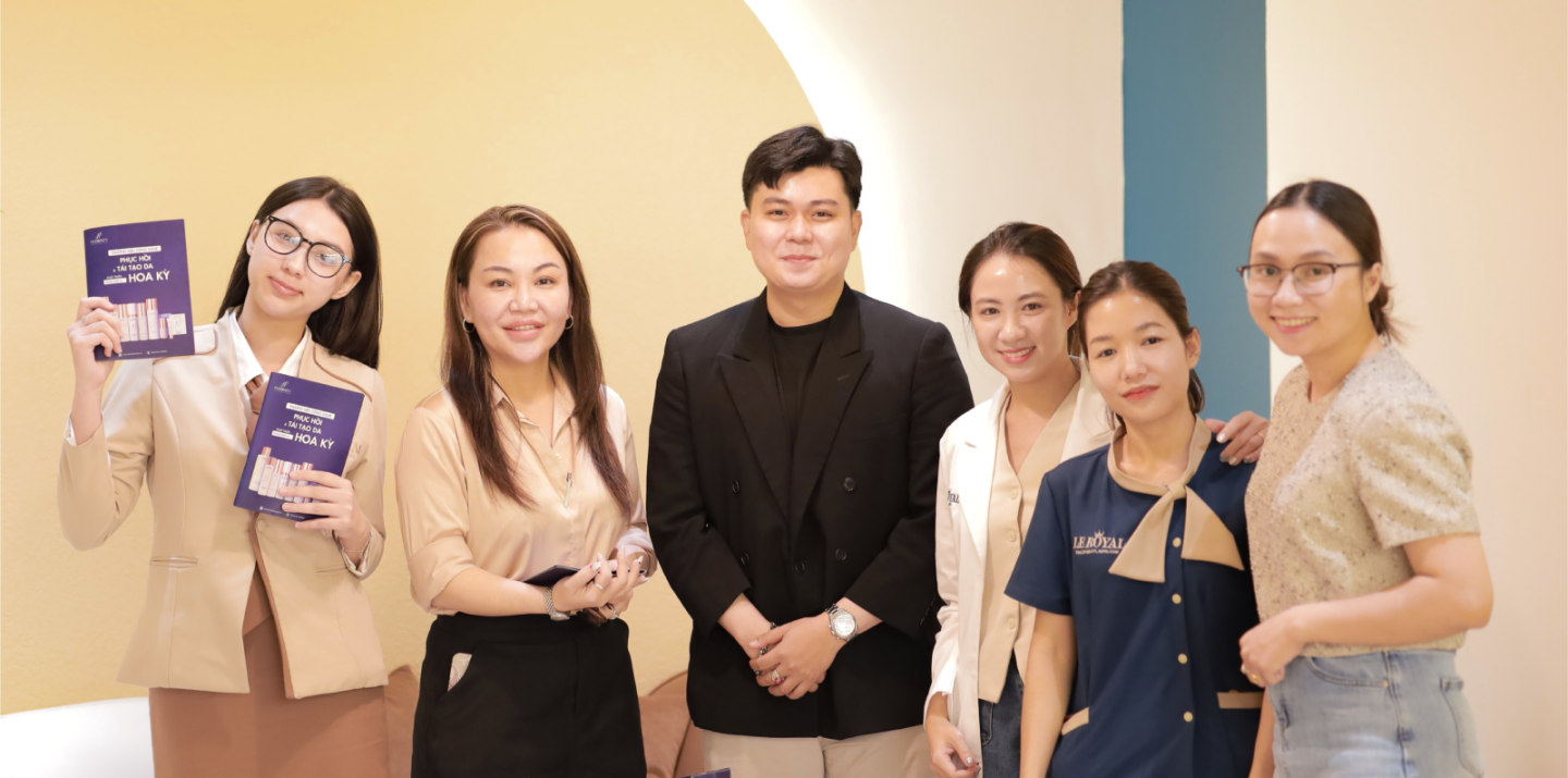Cùng nhìn lại những khoảnh khắc ý nghĩa của Buổi training nội bộ giữa Hydrinity và Le Royal Clinic
